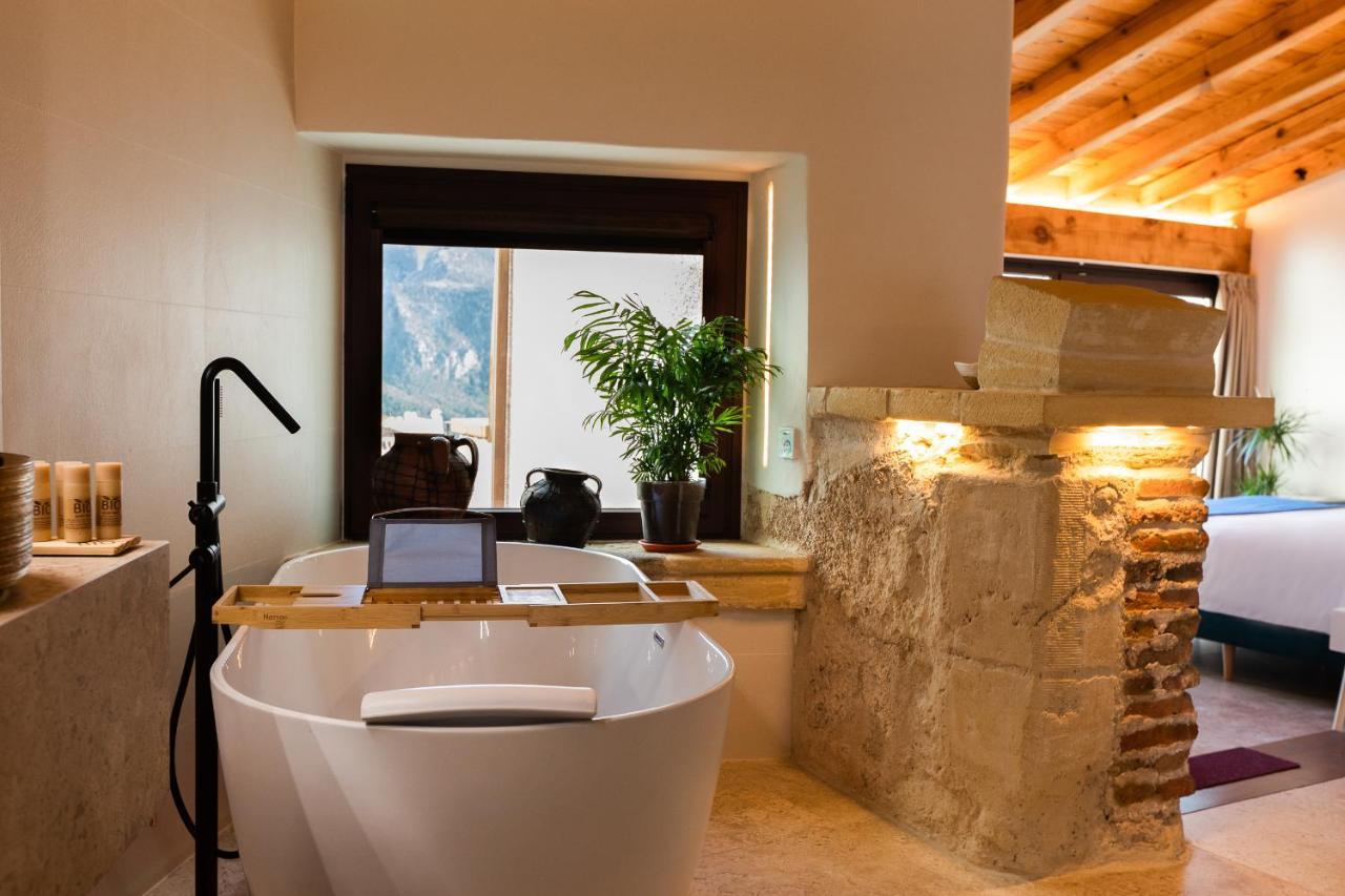 Hotel Poeta Jorge Manrique Сегура-де-ла-Сьерра Экстерьер фото