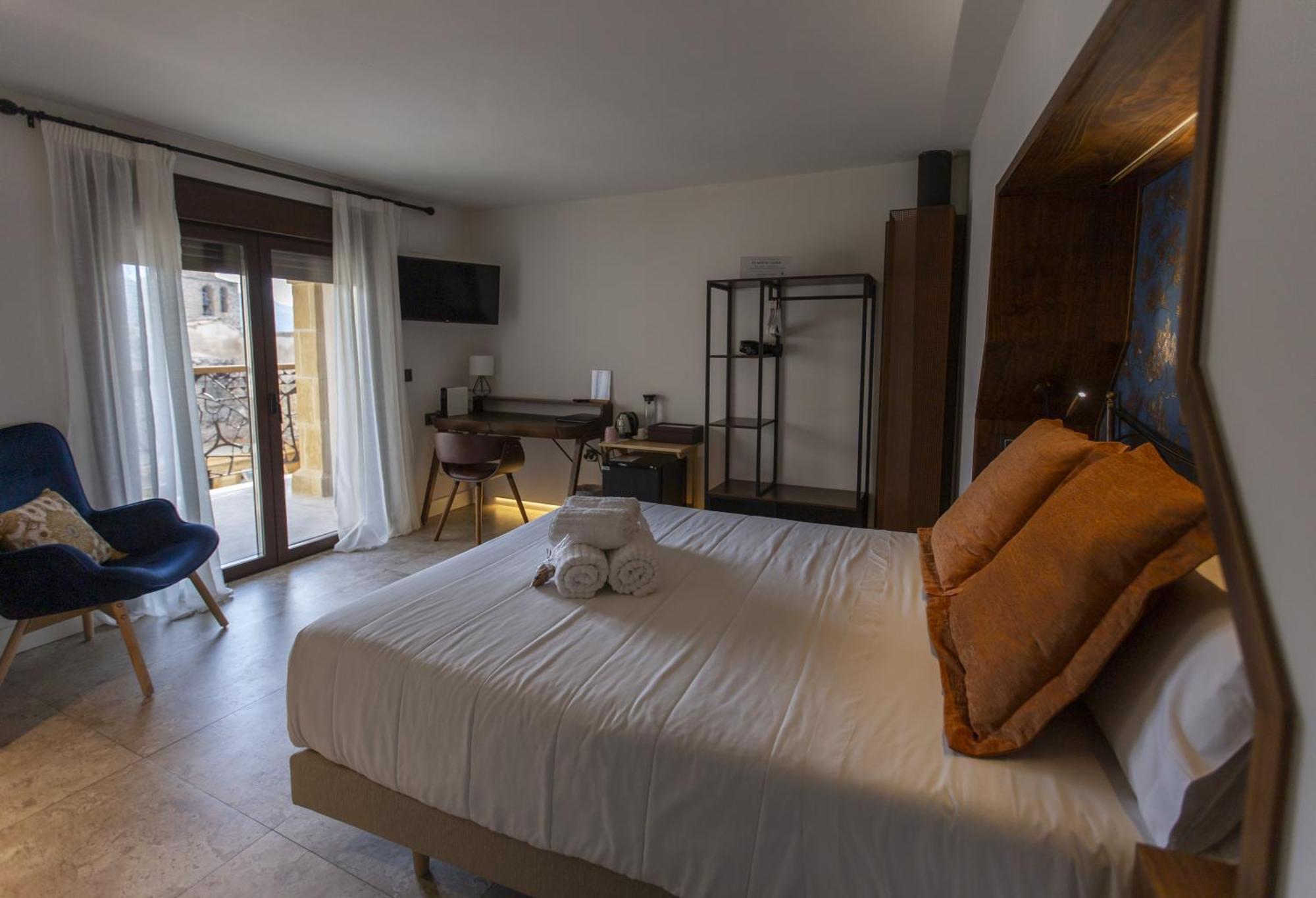Hotel Poeta Jorge Manrique Сегура-де-ла-Сьерра Номер фото